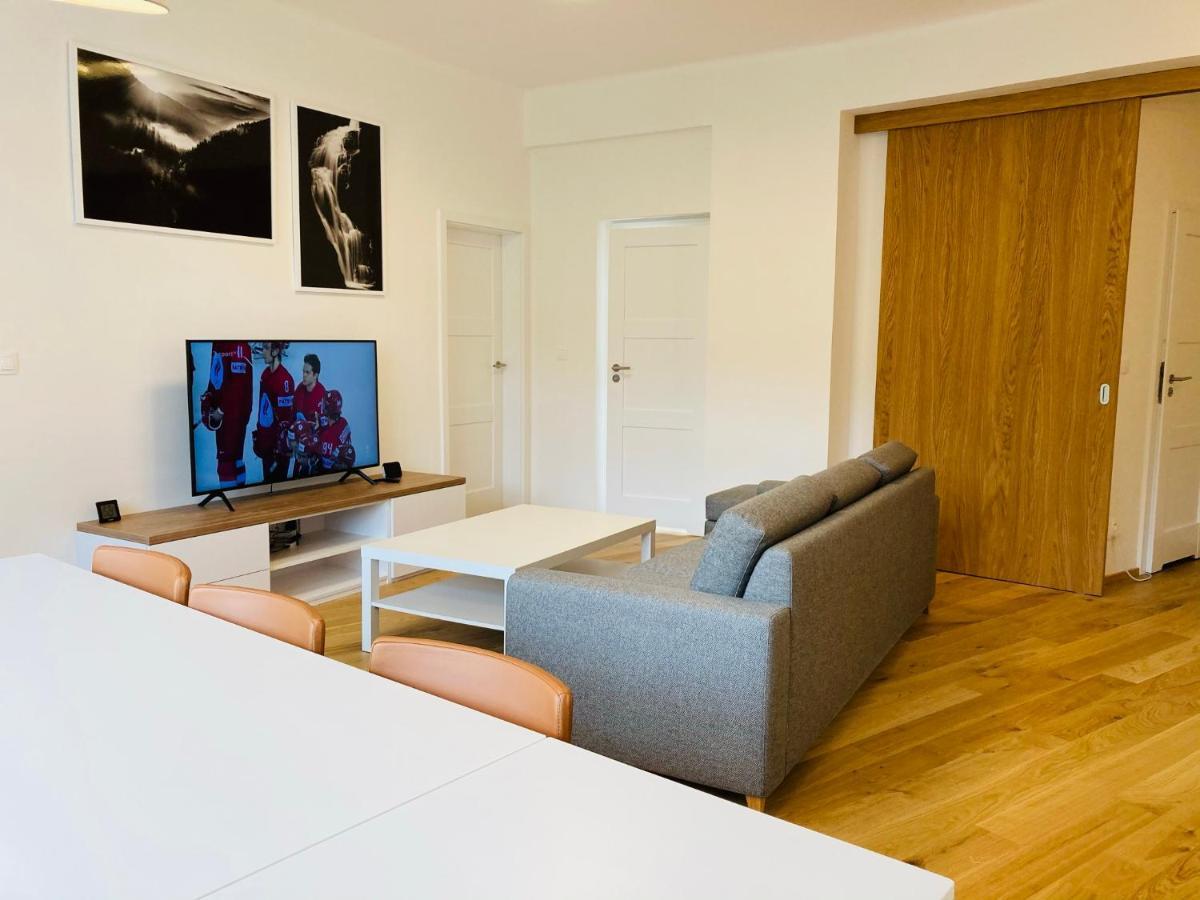 Residence Kotel Рокицани Экстерьер фото